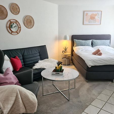Ferienwohnung Rote Tuer - Landleben Pur! Kirchhain المظهر الخارجي الصورة